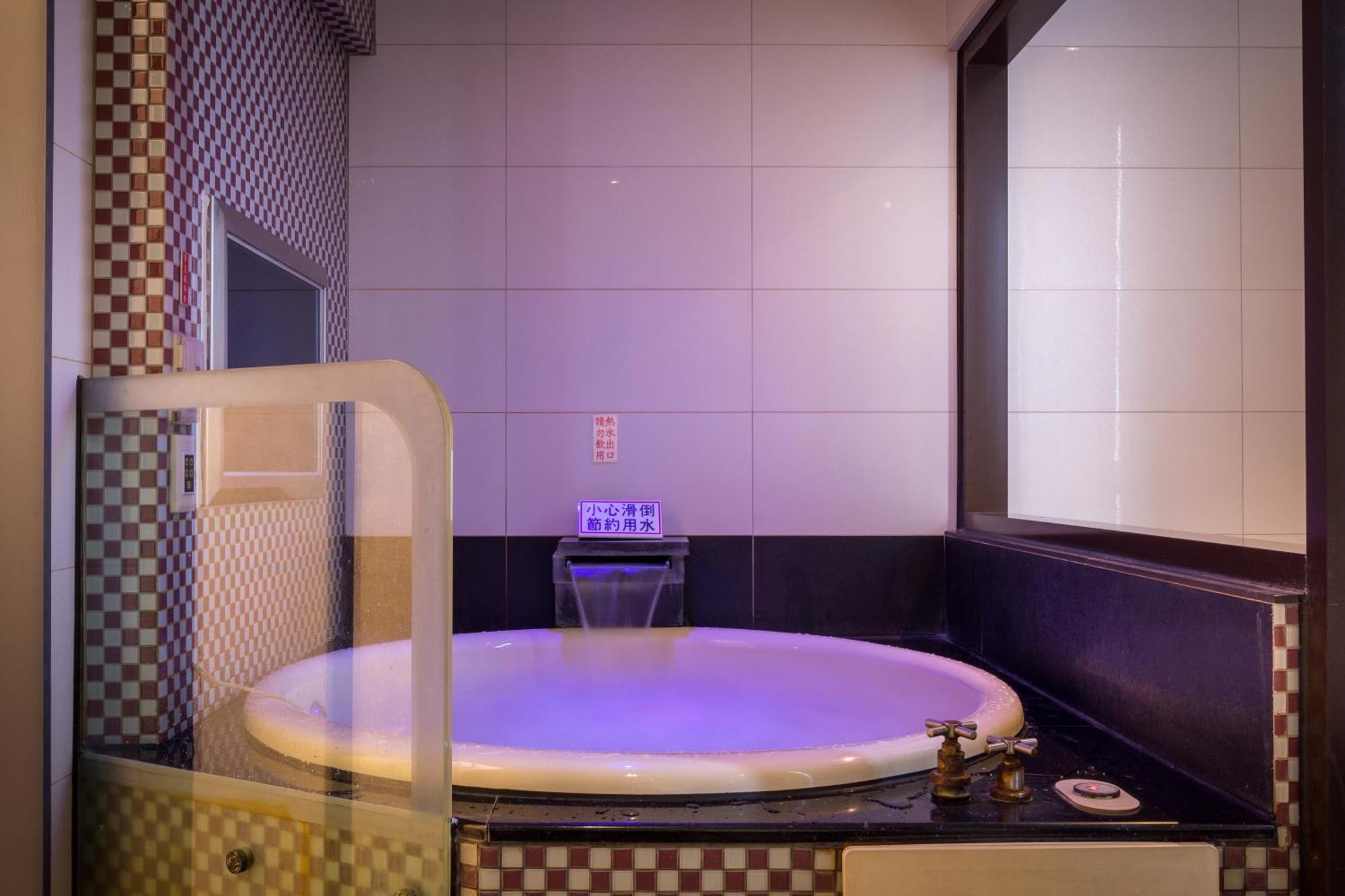 Jin Spa Resort Hotel จินซาน ภายนอก รูปภาพ